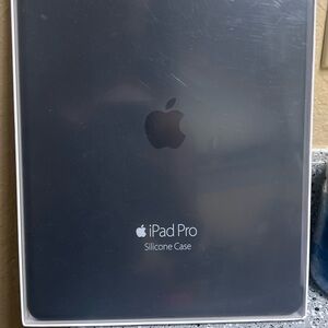 Apple iPad Pro Silicone Case - Charcoal Black